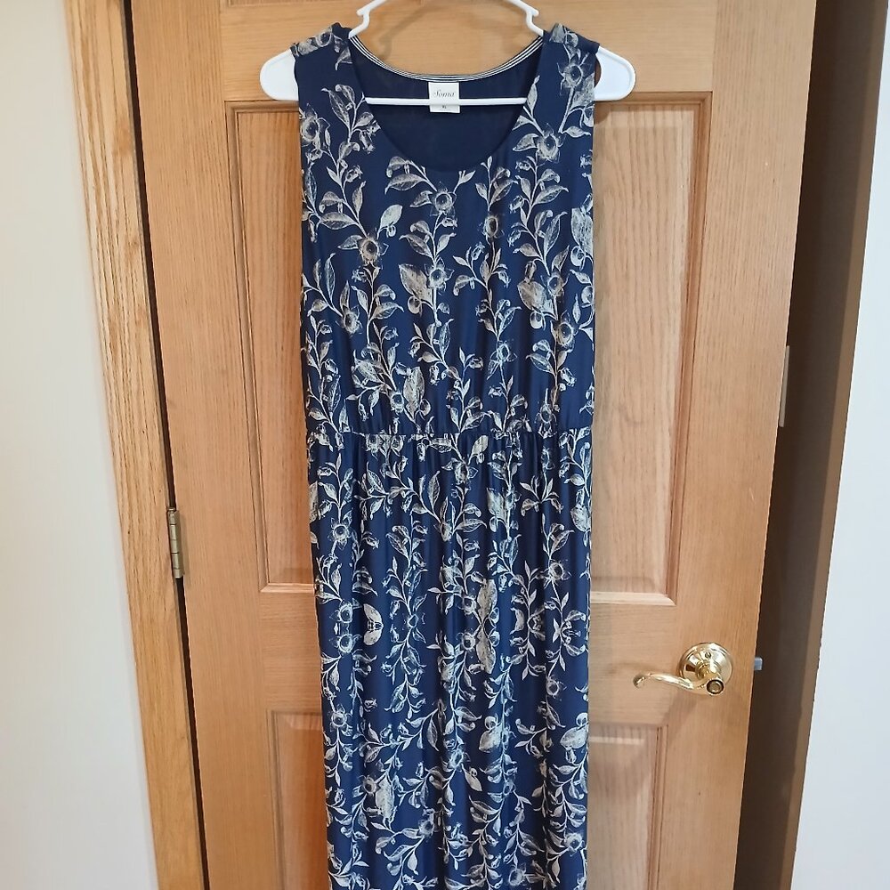 Sleeveless Maxi Dress